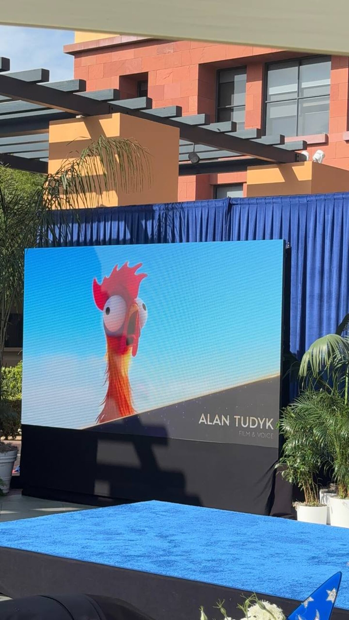 Alan Tudyk as Heihei on screen during Disney Legends 2026 announcement