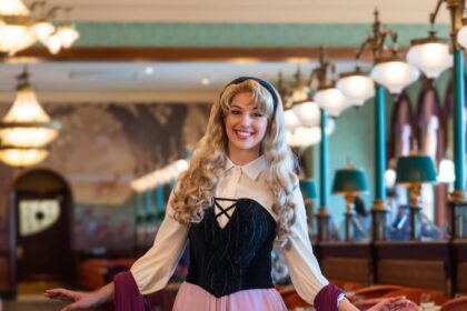 The Regal View Restaurant and Lounge dining room at Disney Adventure World, Disneyland Paris