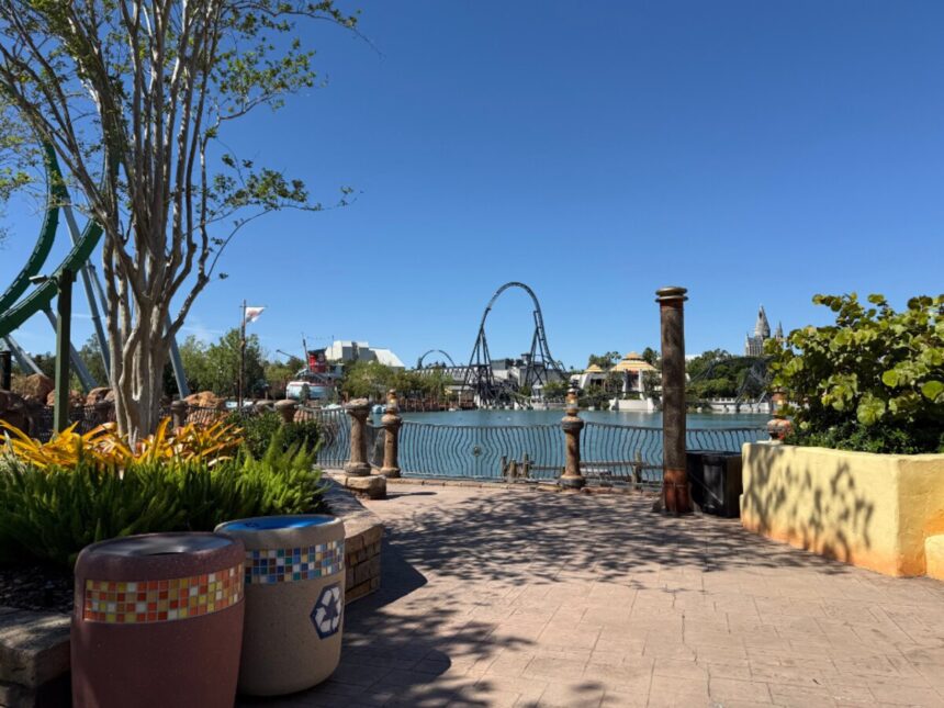 Port of Entry lagoon view at Universal Islands of Adventure