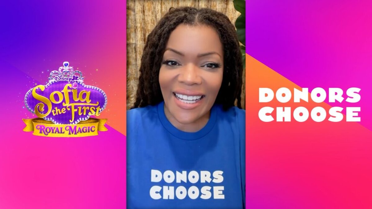 Yvette Nicole Brown appears in Disney's DonorsChoose campaign video for Sofia the First: Royal Magic