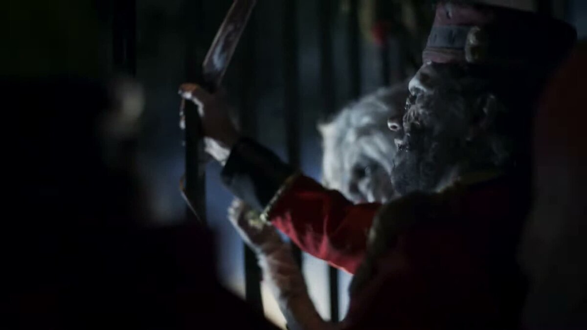 A scare actor appears in SeaWorld San Diego Howl-O-Scream promotional footage.
