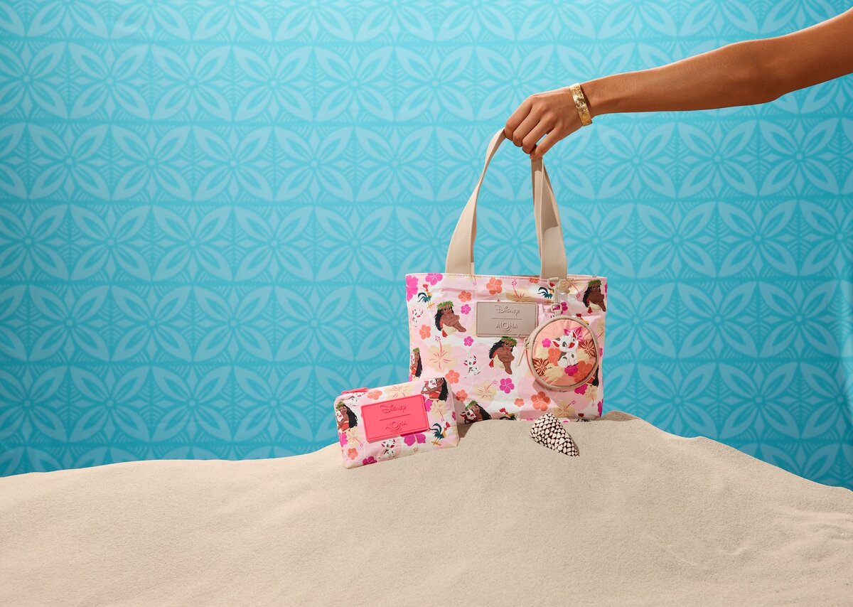 Moana ALOHA tote and pouch collection from Disney Parks Blog