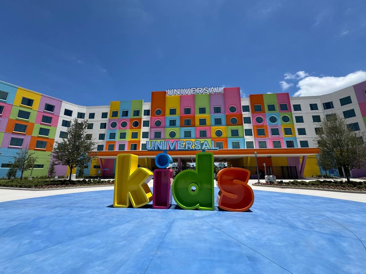 Universal Kids Resort marquee and hotel facade in Frisco, Texas