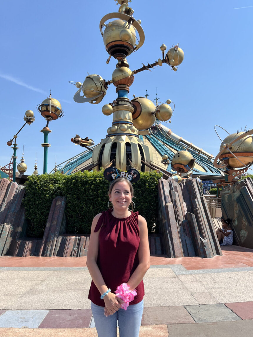 Anne-Lise returned to Discoveryland at Disneyland Paris 34 years after her first wish visit.