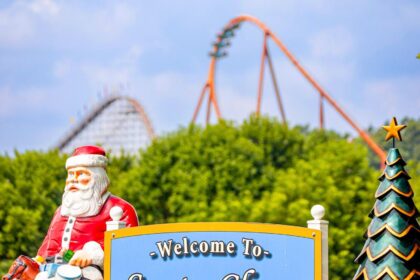 Holiday World Christmas in July Giveaway and Fall Event Dates