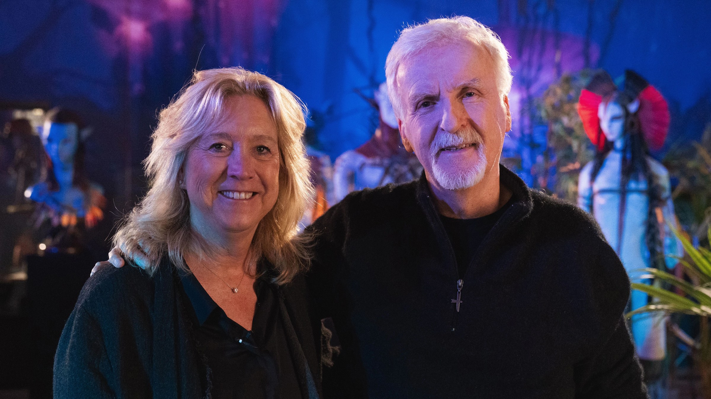 Leslie Iwerks with Avatar director James Cameron in Disney Worldbuilders