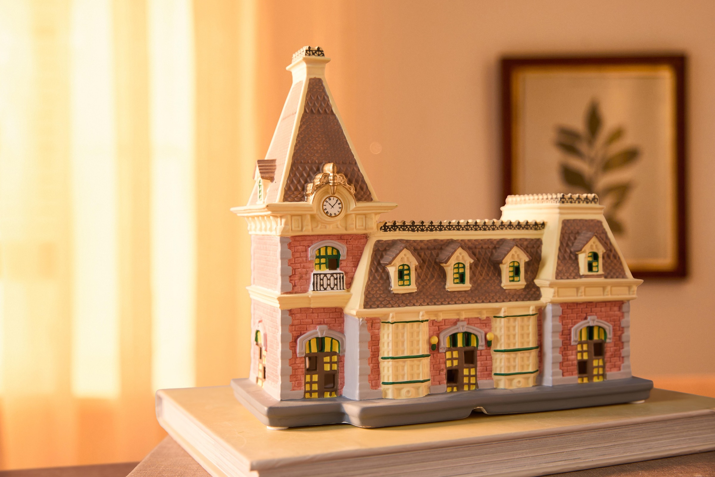 Disneyland Railroad Station Light Up Figure from the Small Kingdoms collection