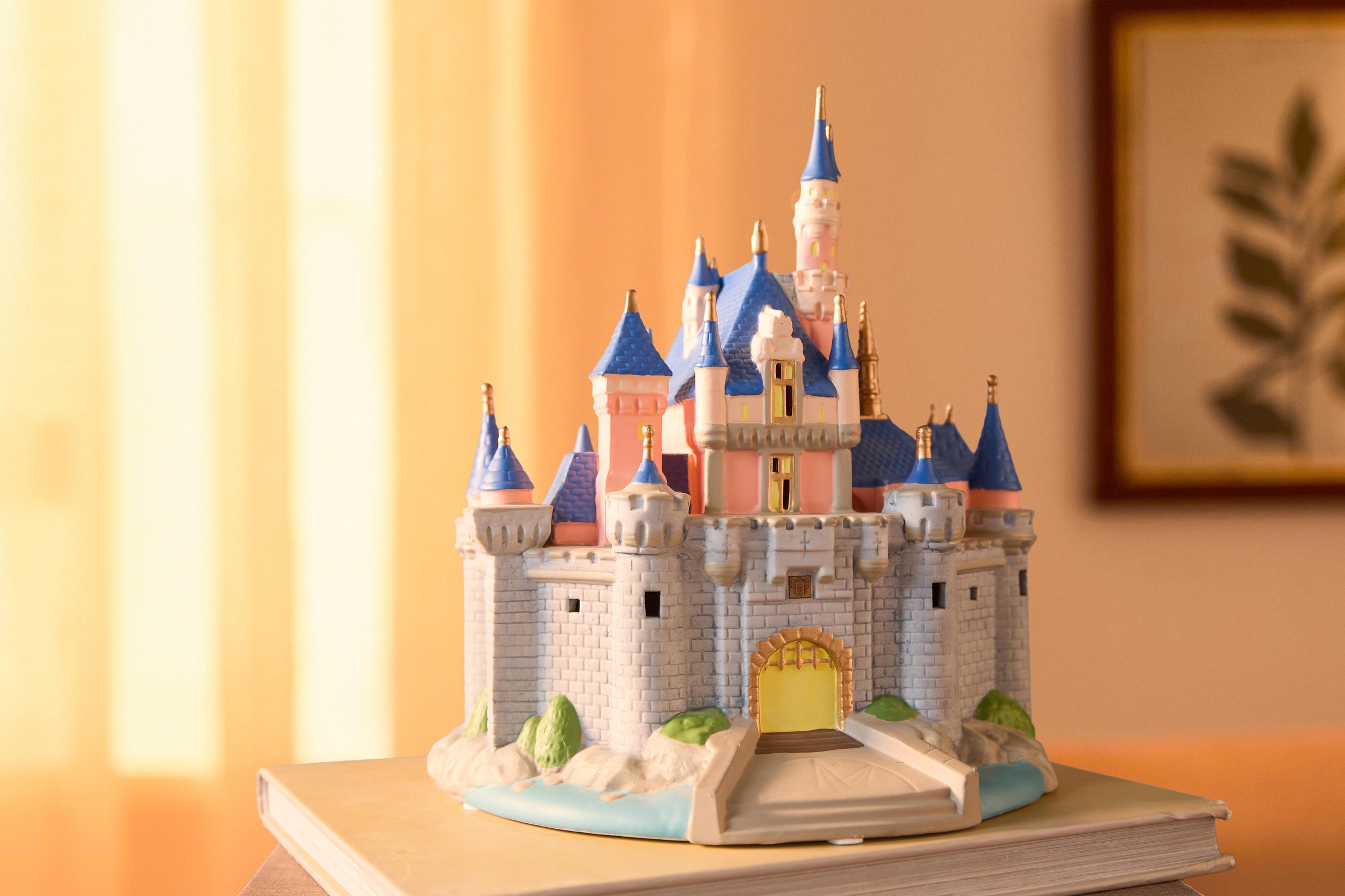 Sleeping Beauty Castle Light Up Figure from the Small Kingdoms collection