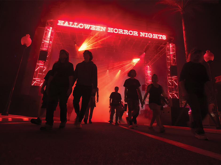 Official source photo for Universal Orlando Publishes 2026 HHN Guide in Portuguese