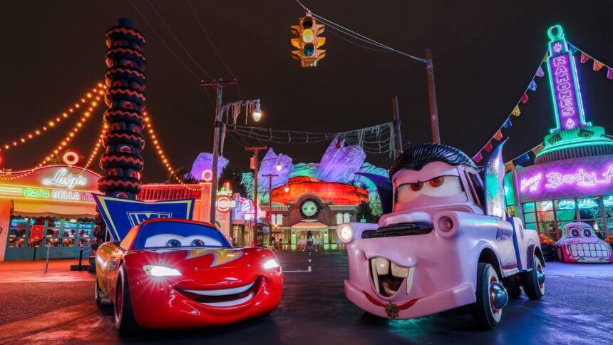 Halloween Time Characters at Disneyland 2026