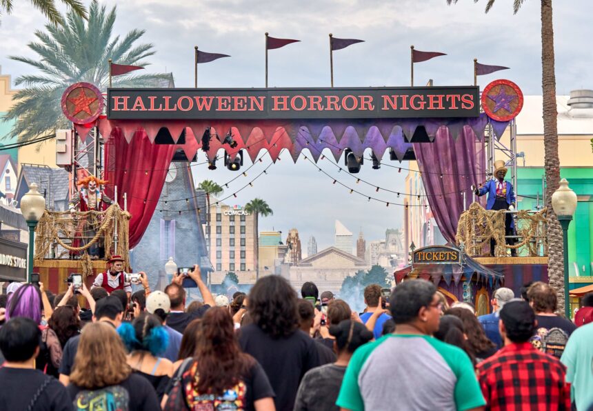 Halloween Horror Nights 2026 Opens at Universal Orlando