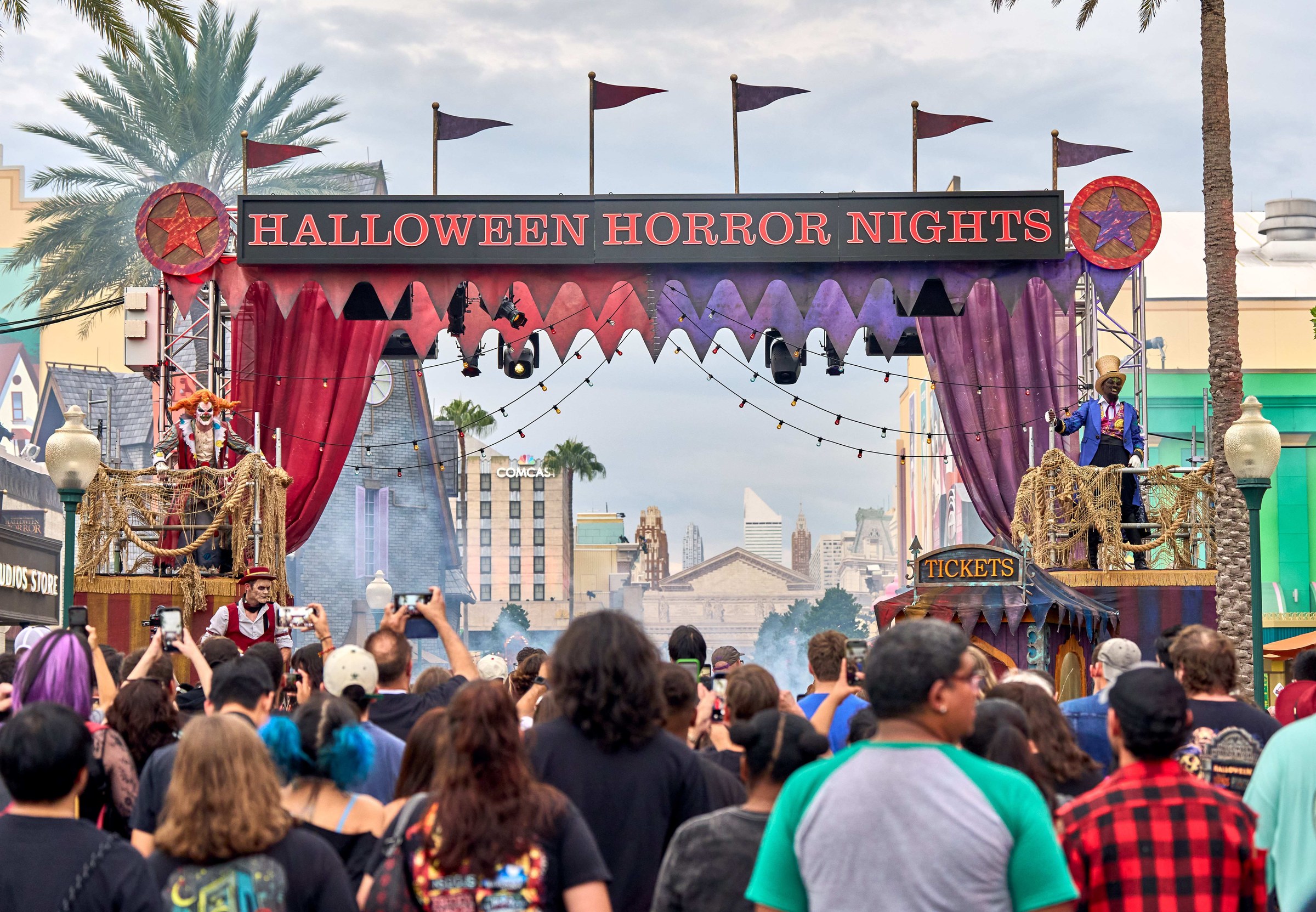 Jack the Clown and Dr. Oddfellow at the Halloween Horror Nights 2026 gates at Universal Studios Florida