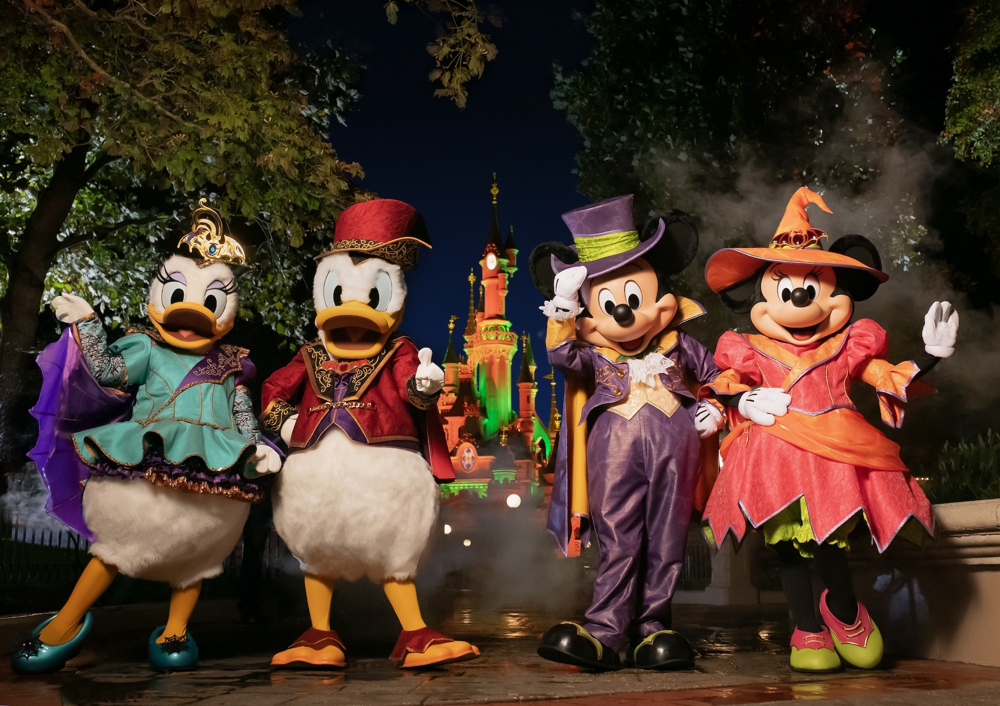 Official source photo for Disney Halloween Festival at Disneyland Paris 2026