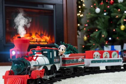 Mickey Mouse Christmas Collection Hits Disney Store September 14