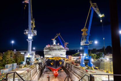 Disney Wonder Gets Over 12 Miles of New Carpet