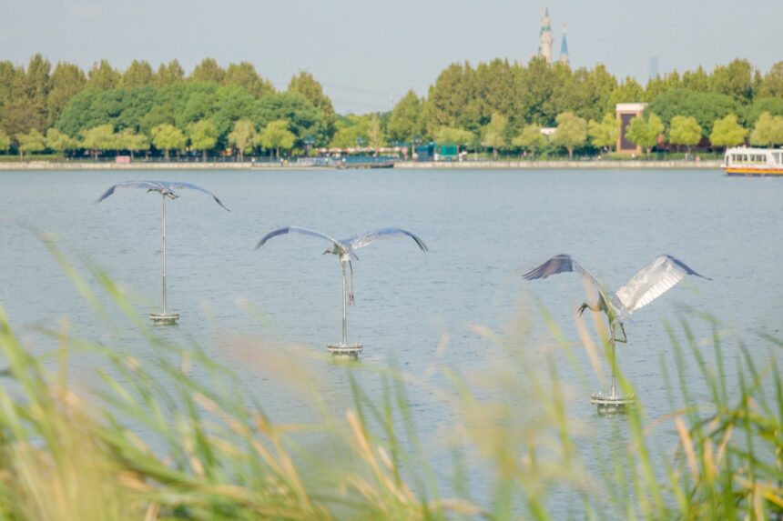 Wishing Star Park Debuts Three Siberian Crane Sculptures