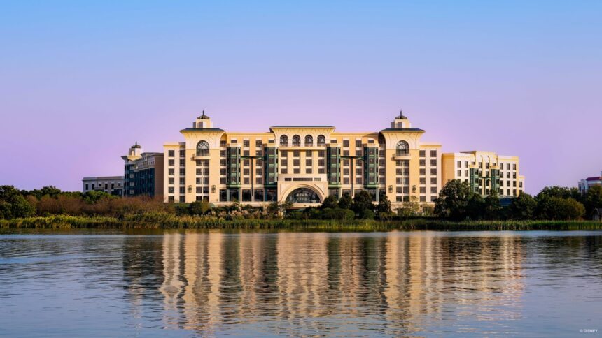 Shanghai Disney Enchanted Star Hotel Opens December 16